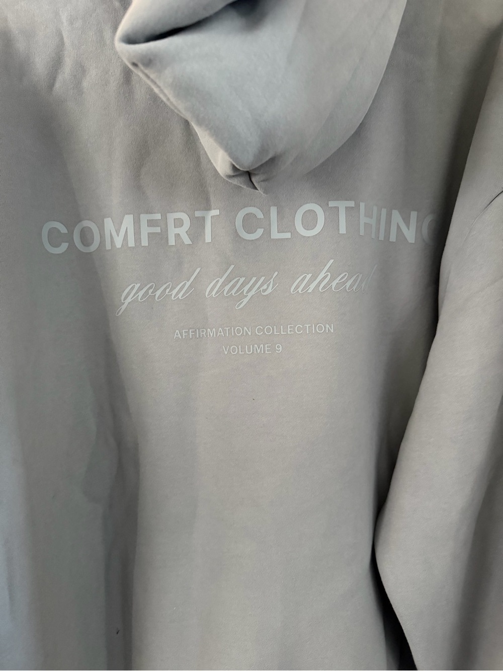 COMFRT Hoodie - Good Days Ahead (Gray) - New - no tag - L
